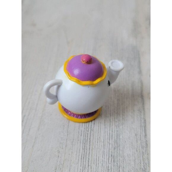 Mrs. Pott's beauty Beast mini teapot toy figure Disney Pixar - Picture 3 of 5